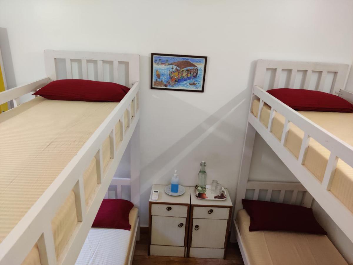 Easy Hostels 帕纳吉 外观 照片