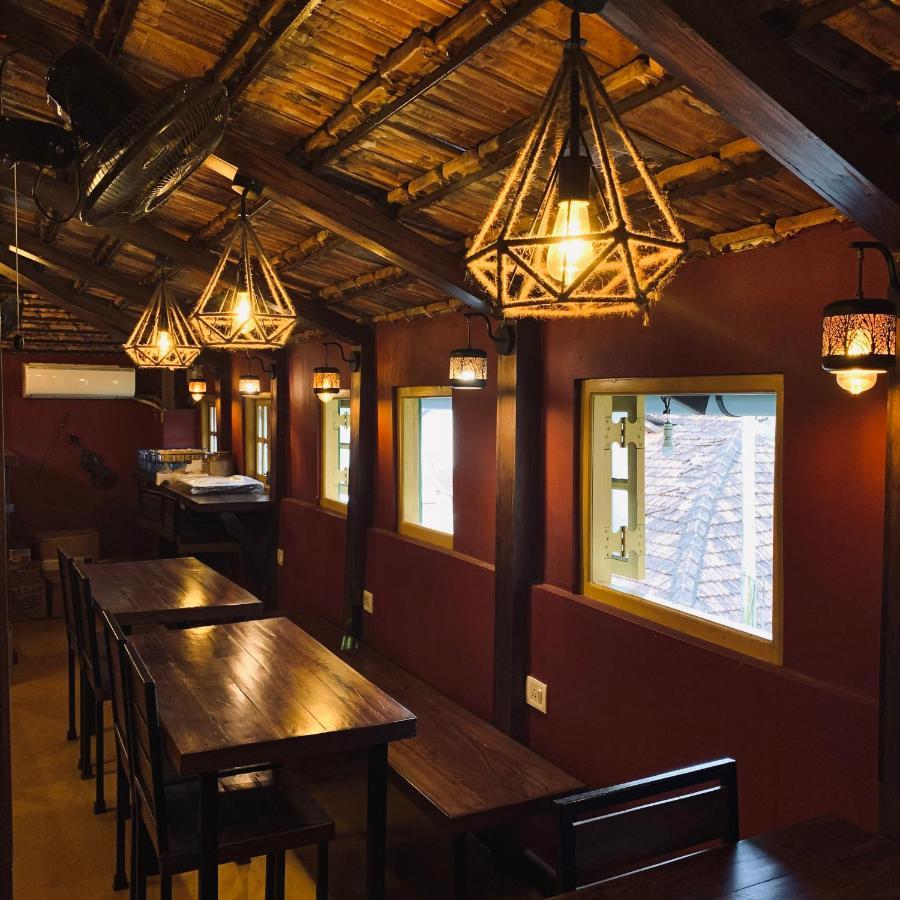 Easy Hostels 帕纳吉 外观 照片